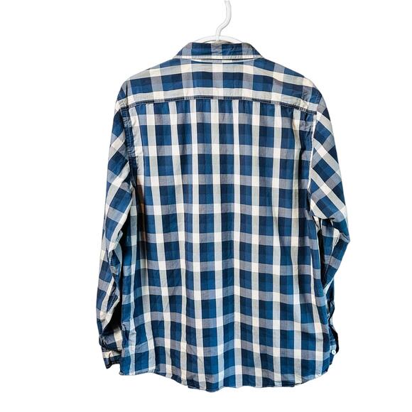 AE Mens Button Up Shirt XL Blue/White Checkered Collared Long Sleeve Vintage Fit - Picture 2 of 5